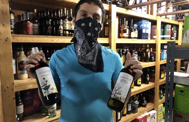 Face The September Wines of The Month: WINE SNOB
