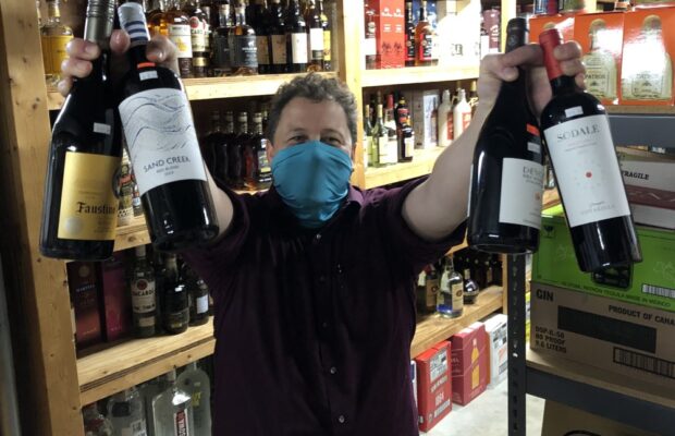 Wine Finds at a Fine Price: WINE SNOBS