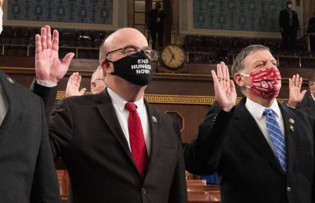 Why is it so hard to get Democrats to do the same thing?