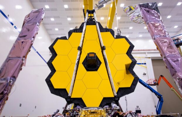 James Webb Makes It & Elon Musk Trashes The Moon