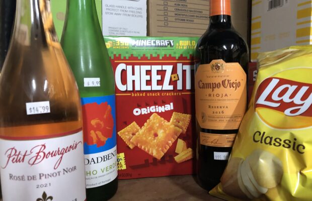 CHEEZ-it Wine